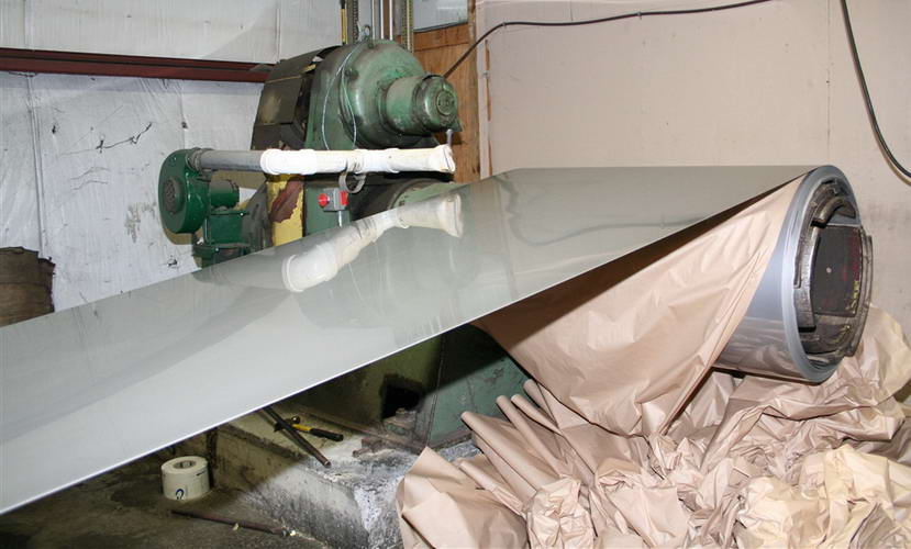 10,000 Lb WEAN Motorized Uncoiler, 17 to 20 ID, 64 OD, 52 Width, 3 HP