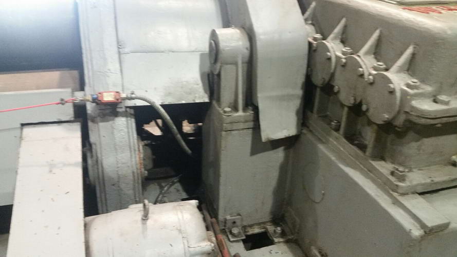 12' x 1/2 WEBB 9L Initial Pinch Plate Roll, Air Drop End, 25 HP