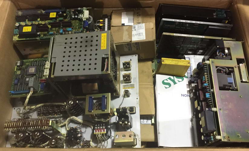 Complete Drives & Controls From MORI SEKI Lathes, (1) Fanuc 6T & (1) Fanuc 11T