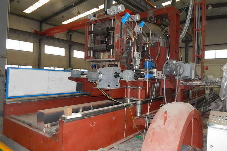 New Flying Cut-Off Saws, Built To Order