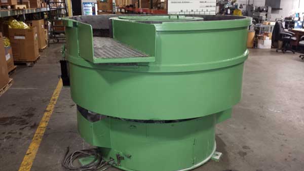 20 CuFt ROTO-FINISH Vibratory Finisher, 78 OA Dia, (17) Channel, 10 HP