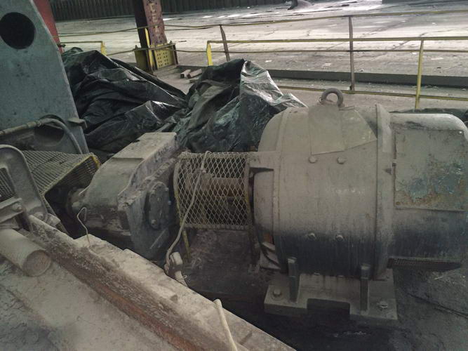 1-3/4 SUTTON 2-Roll Rotary Straightener, 60' Entry and Exit Handling Tables