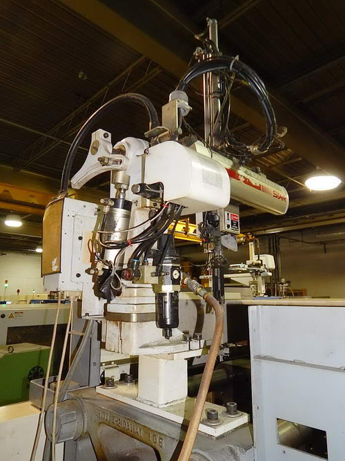 110 Ton SUMITOMO MODEL SH100A INJECTION MOLDING MACHINE, 1996,