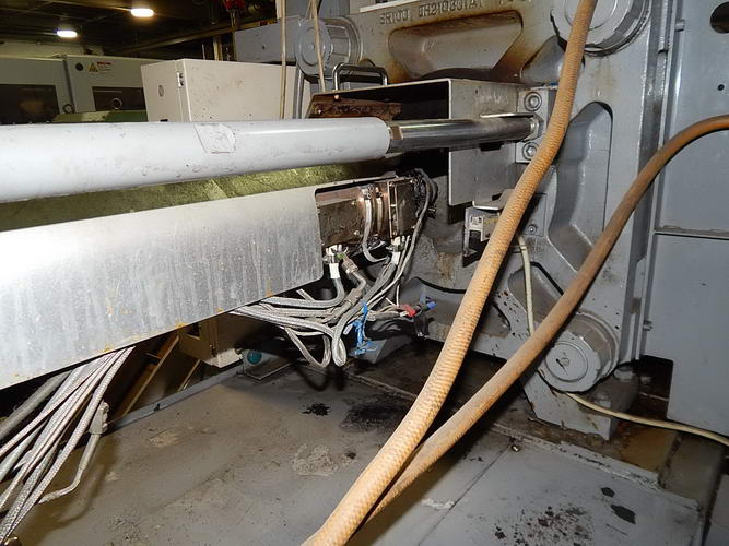 110 Ton SUMITOMO MODEL SH100A INJECTION MOLDING MACHINE, 1996,