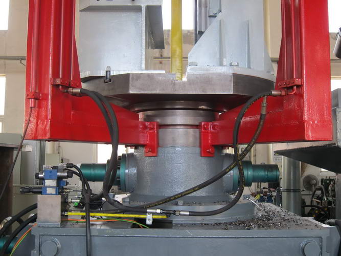 Pipe Finishing and/or Threading of Large Dia 90 Degree Pipe Connections