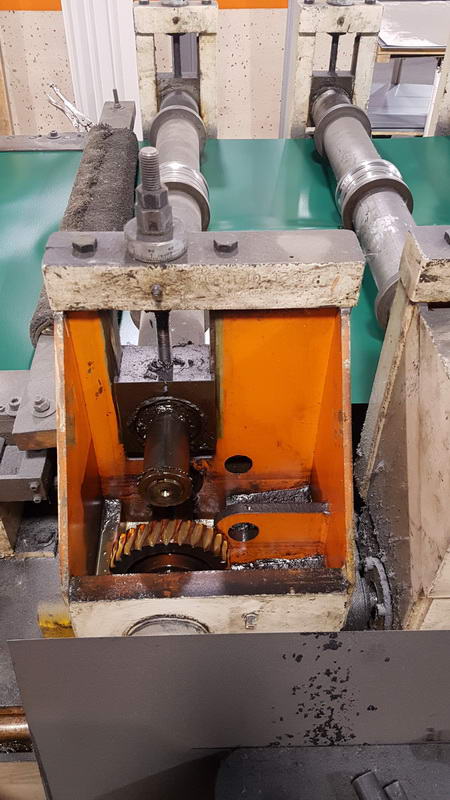 14-Stand B & K AG Panel Line, 3-1/2 Spdl, 42 RS, 38 to 39 Finished Width