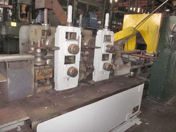 3 YODER Model M3 Tube Mill, 3 Shaft, 24 Horiz, 18 RS, 1/2 Turks Head, 40 HP