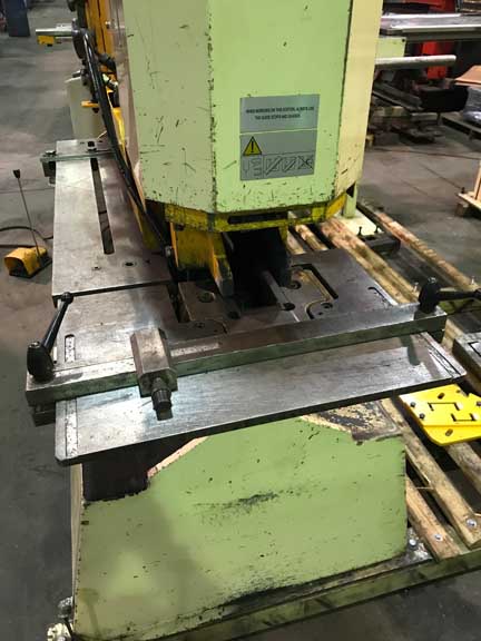 8 x 8 x 3/4 GEKA MODEL 165SD DUAL OPERATOR SEMI PAXY CNC HYDRAULIC IRONWORKER