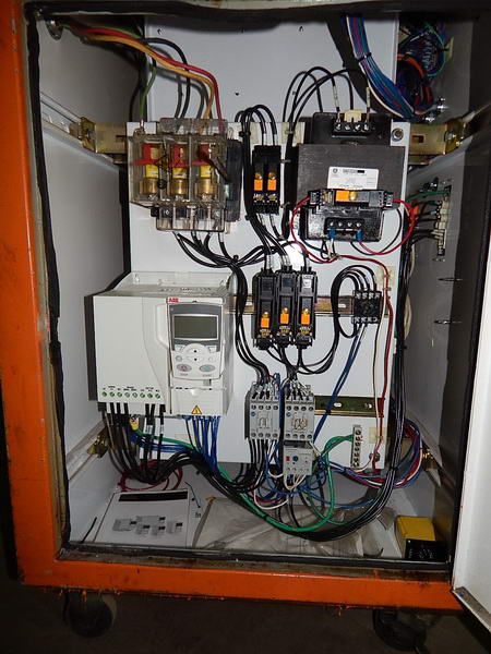 100 Ton ROUSSELLE SSDC Press, 4 Str, 15.25 SH, 100 x 30 Bed, 10 HP