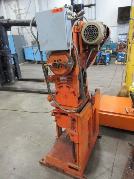 18 Ton TISHKEN Cut-Off Press, 1.5 Str, 9.75 SH, 2 Adj, 11 x 12 Bed