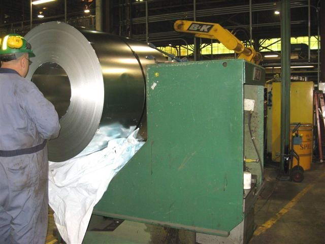 20,000 Lb B & K Entry Coil Car, 36 Platform Width, 18 Lift, 5 HP