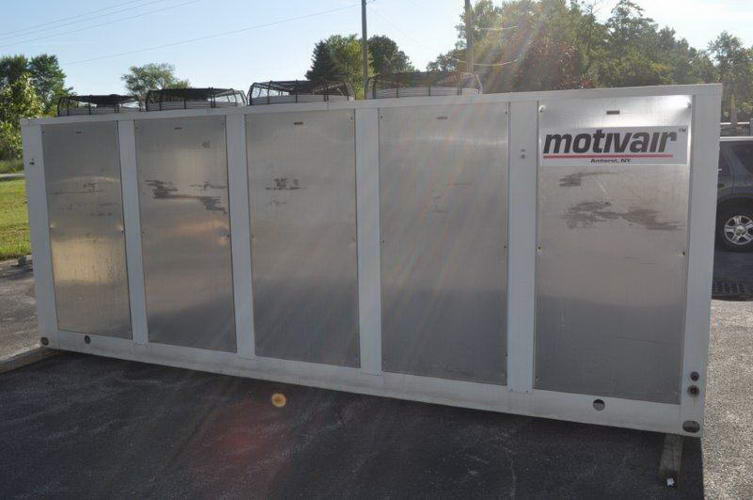 40 Ton MOTIVAIR Chiller, 395.9 BTU, 130 Gallon Tank, Air Cooled, 8 HP