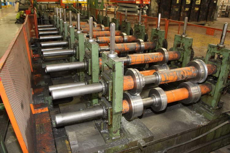 14-Stand BRADBURY Rafted Roll Former, 2-1/4 / 3 Spdl, 48 RS, 25 HP