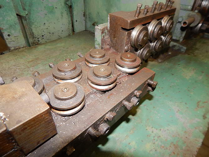 .187 SHUSTER 32-SF2 Wire & Tube Straighter & Feeder, 20 to 200 FPM, 3 HP