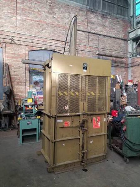 54 x 42 x 40 Bale PIQUA Baler, 55 x 24 Window, 58 Stroke