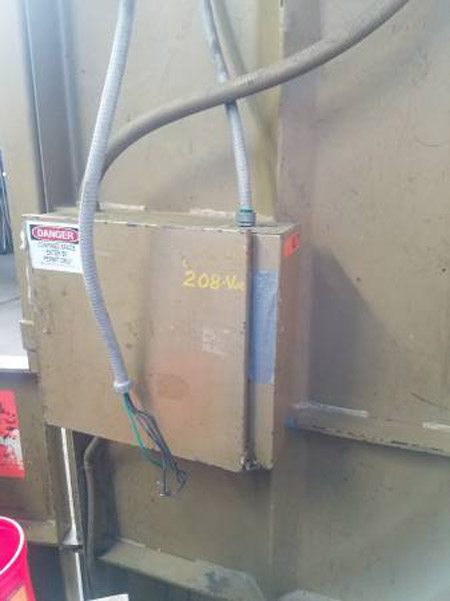 54 x 42 x 40 Bale PIQUA Baler, 55 x 24 Window, 58 Stroke