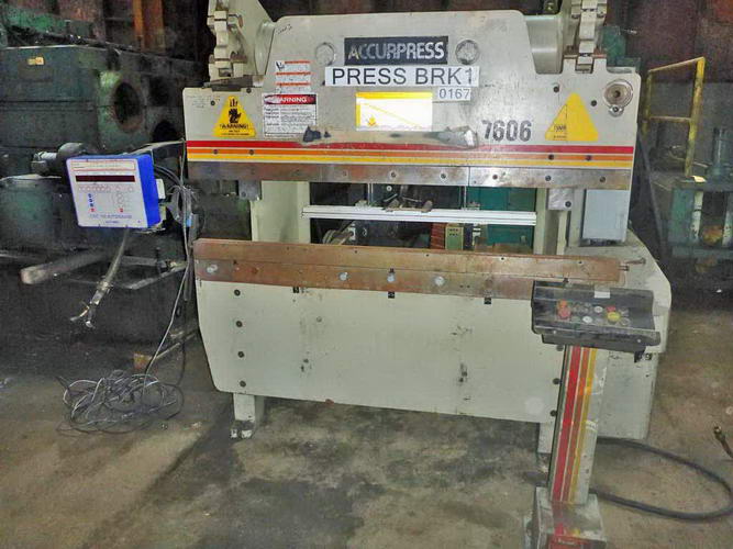 60 Ton ACCURPRESS Hydaulic Press Brake, 72 OA Bed, Automec CNC 150 Autogauge