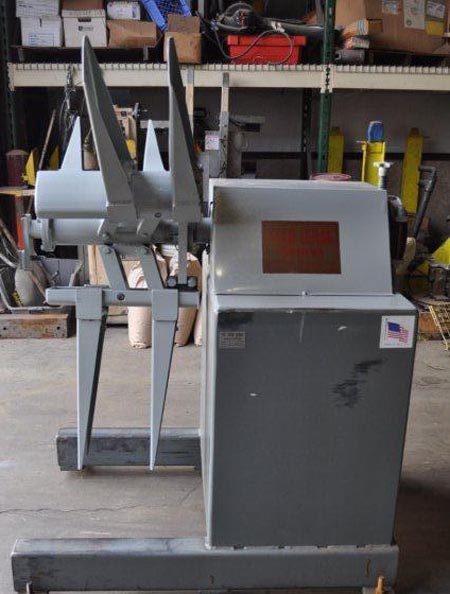 6,000 Lb FEED LEASE Uncoiler, 16 to 20 ID, 72 OD, 20 Width