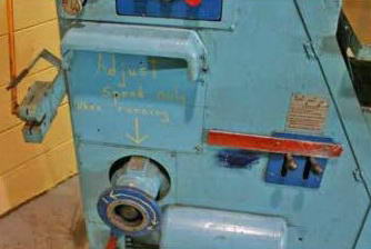 1 x 209 TANNEWITZ 3600MH Vertical Band Saw, 32 x 41 Table, 7-1/2 HP