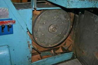 1 x 209 TANNEWITZ 3600MH Vertical Band Saw, 32 x 41 Table, 7-1/2 HP