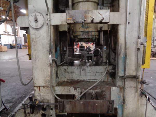 600 Ton MINSTER SSDC Press, 10 Str, 6 Adj, 26 SH, 48 x 36 Bed, 25 SPM