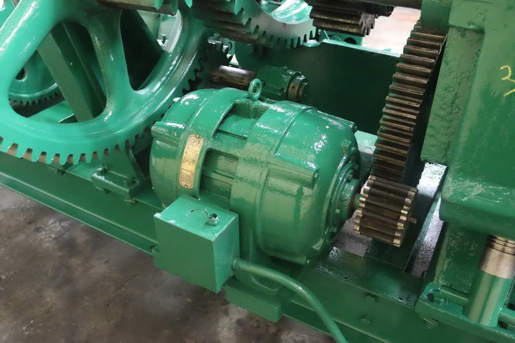 12' x 1/2 BERTSCH Initial Pinch Plate Roll, Rear Roll Adj, Air Drop End, 20 HP