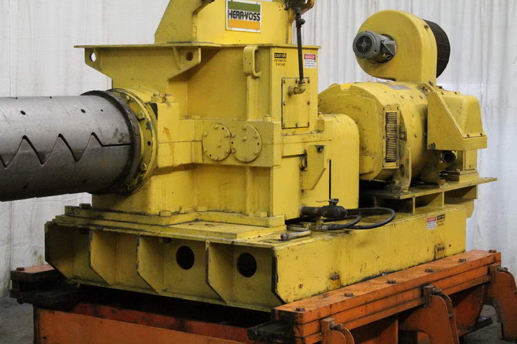 30,000 Lb HERR VOSS Motorized Coil Reel, 20 to 24 ID, 60 OD, 125 HP