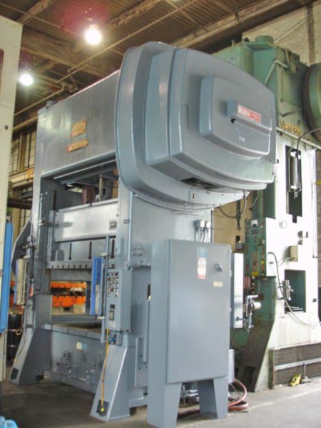 200 Ton BLISS MODEL SC2-200-72-42 SSDC PRESS, 1984,