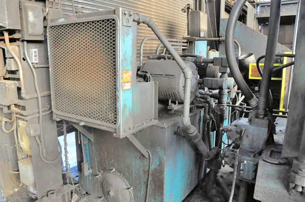 1000 TON AMD MODEL #1000-3030 HYDRAULIC BILLET BAR SHEAR