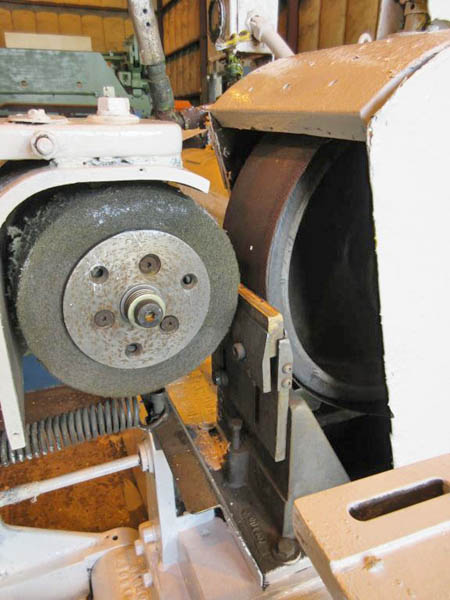 HAMMOND MODEL OD-2-WAB CENTERLESS BELT GRINDER