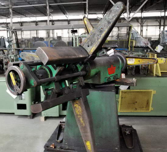 5,000 Lb COOPER WEYMOUTH Double End Uncoiler, 18 to 22 ID, 48 OD, 18 Width