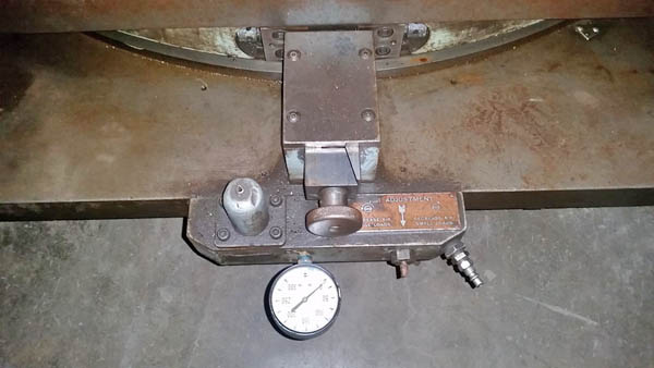 48 x 48 GIDDINGS & LEWIS AIR LIFT ROTARY TABLE