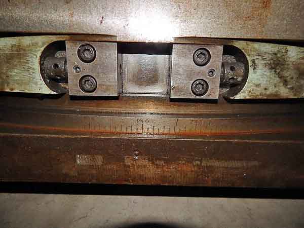 48 x 48 GIDDINGS & LEWIS AIR LIFT ROTARY TABLE