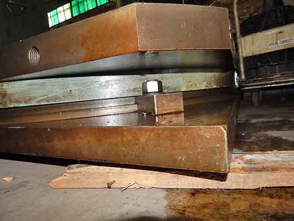 48 x 48 GIDDINGS & LEWIS AIR LIFT ROTARY TABLE