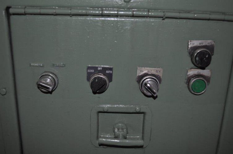 2,500 Lb HURCO Motorized Double End Uncoiler, 16 to 20 ID, 72 OD, 16 Width