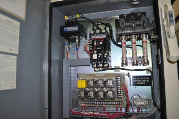 12 Ton GREENERD Hydraulic Press, 12 Str, 24 Dylt, 48 x 12 Bed, 10 HP