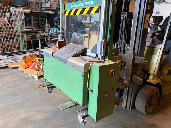SIGNODE Spirit Strapping Machine