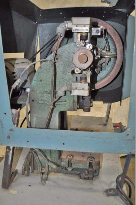 3 Ton BENCHMASTER OBI Press, 1 Str, 7-1/2 SH, 11.25 x 6.5 Bed, 0 to 600 SPM