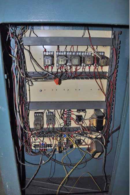 3 Ton BENCHMASTER OBI Press, 1 Str, 7-1/2 SH, 11.25 x 6.5 Bed, 0 to 600 SPM