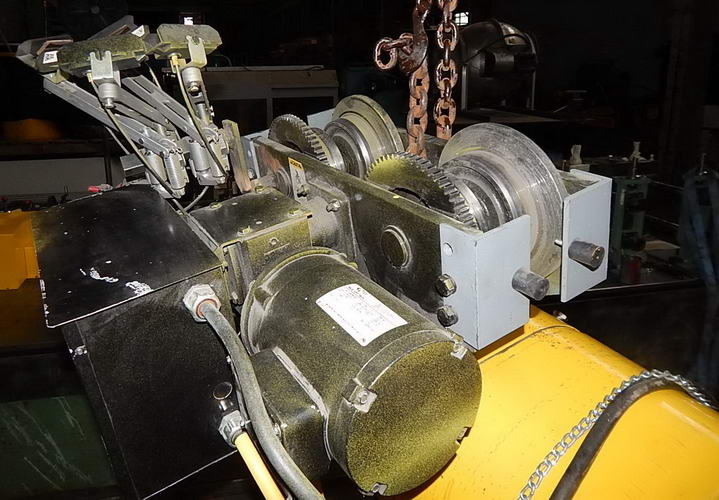 4 Ton BUDGET Hoist, Pendant and Remote Control, Dual Speed Lift & Trolley