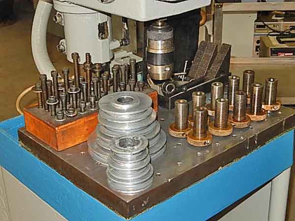 No. HG-8E-C H & G Lead Screw Tapper