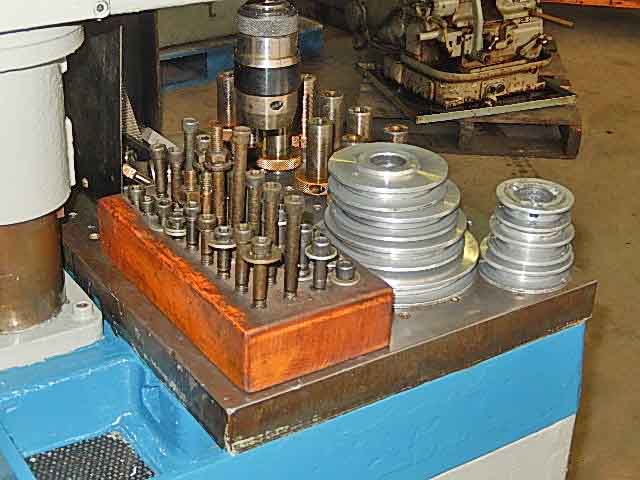 No. HG-8E-C H & G Lead Screw Tapper