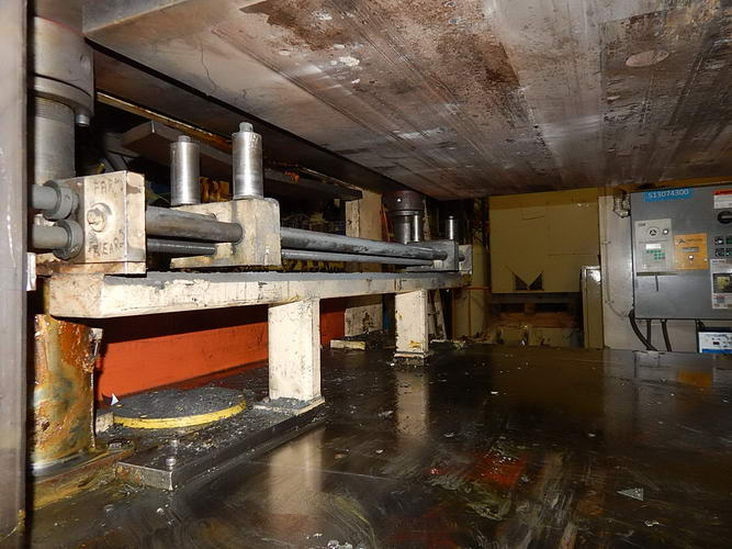 80 Ton BRADBURY 4-Post Press, 1 Str, 28.5 SH, 5 Adj, 100 x 52 Die, 20 HP