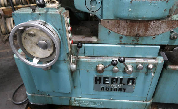 16-7/8 HEALD 261 Horizontal Surface Grinder, 10-1/2 Under Wheel, 15 HP