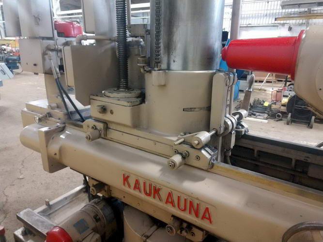 5' x 14 KAUKAUNA Drilling & Tapping Machine, 12 Spdl, Universal Head, 7.5 HP