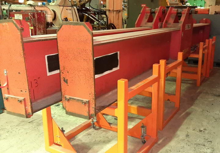 30 Ton BUSHMAN Spreader BEAM, (2) Adjustable Pos. Pinned Hooks, 52 - 19' Spread