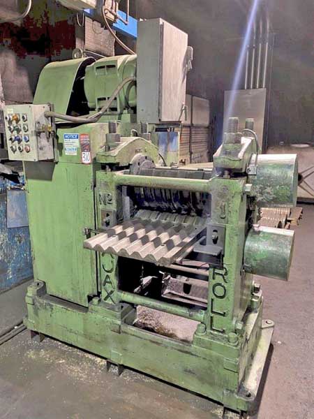 AJAX MODEL 1 INBOARD/OUTBOARD FORGING ROLL