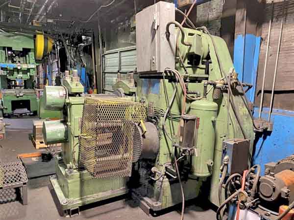 AJAX MODEL 1 INBOARD/OUTBOARD FORGING ROLL