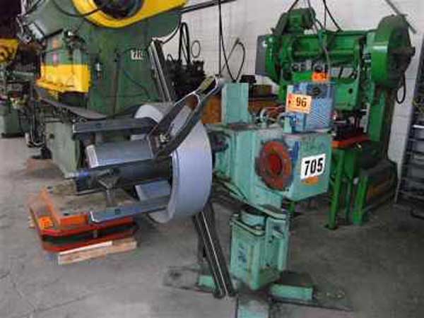 3000 Lb. CUSTOM SINGLE END UNCOILER