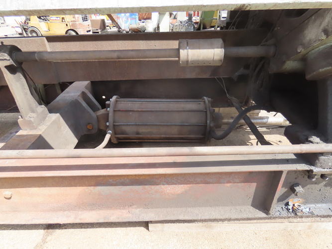 12' x 1-1/8 BERTSCH Initial Plate Bending Roll, 18-1/2 Roll, Drop End, 50 HP